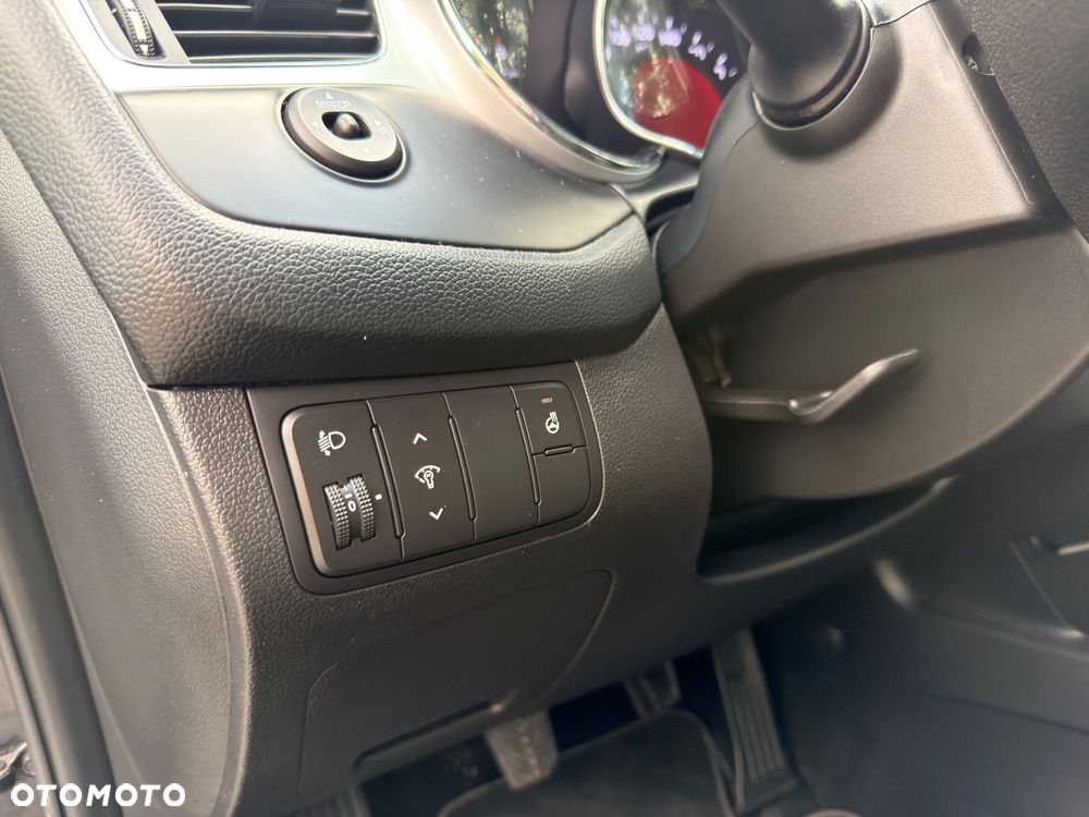 Kia Ceed 1.4 CVVT Dream-Team Edition - 31