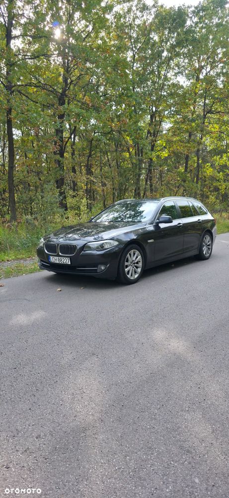 BMW Seria 5 2013 photo 2