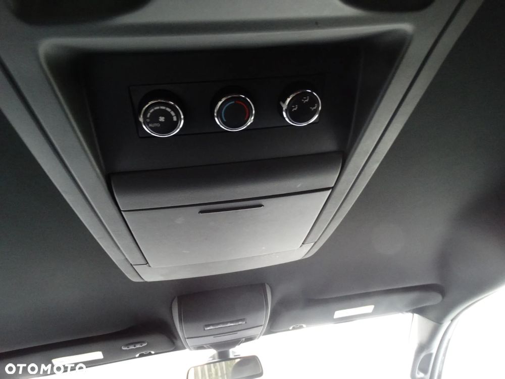 Dodge Grand Caravan 3.6 R/T - 16