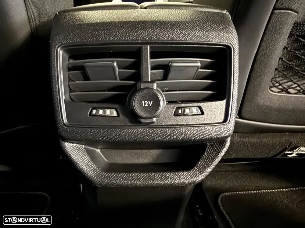 Peugeot 3008 1.5 BlueHDi GT Line EAT8 - 34