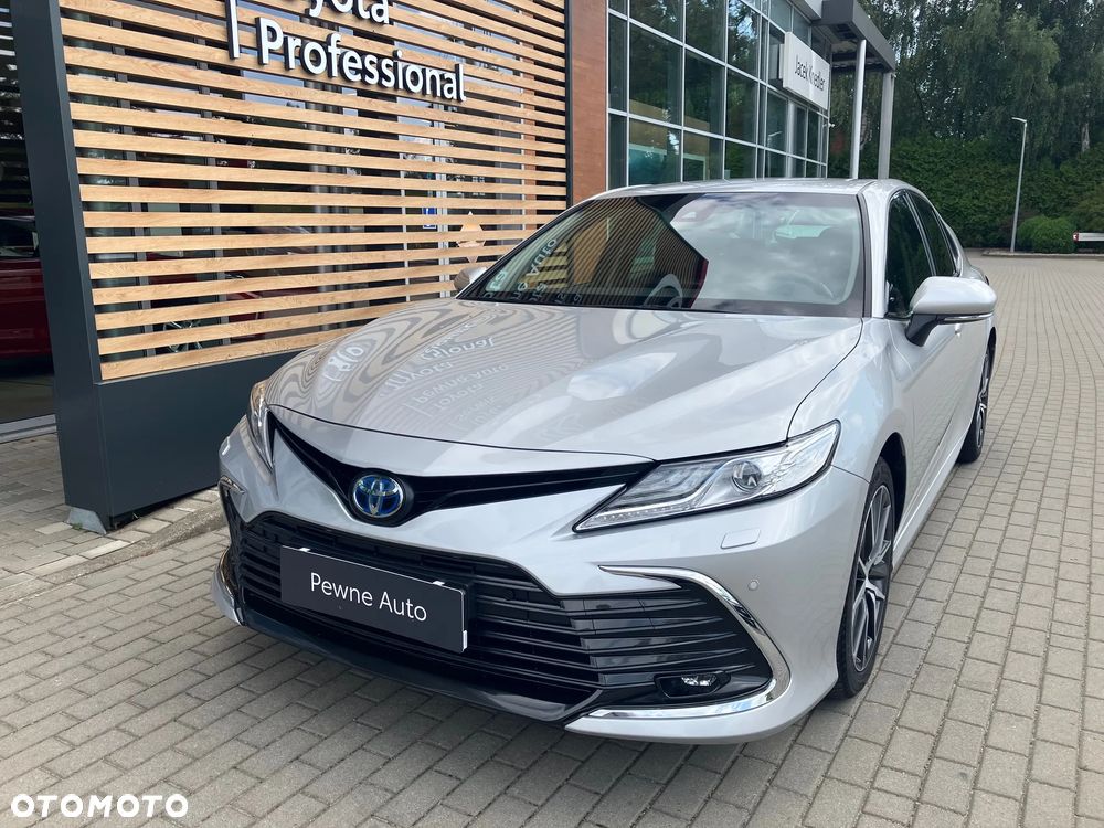 Toyota Camry 2.5 Hybrid Executive CVT - 1