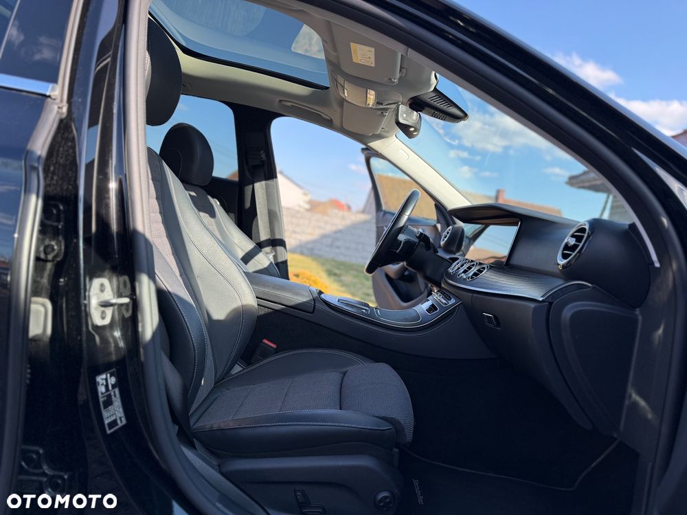 Mercedes-Benz Klasa E 220 d 9G-TRONIC Avantgarde - 20