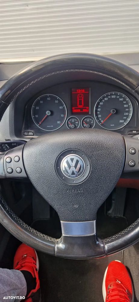 Volkswagen Golf 1.4 TSI Comfortline DSG - 6