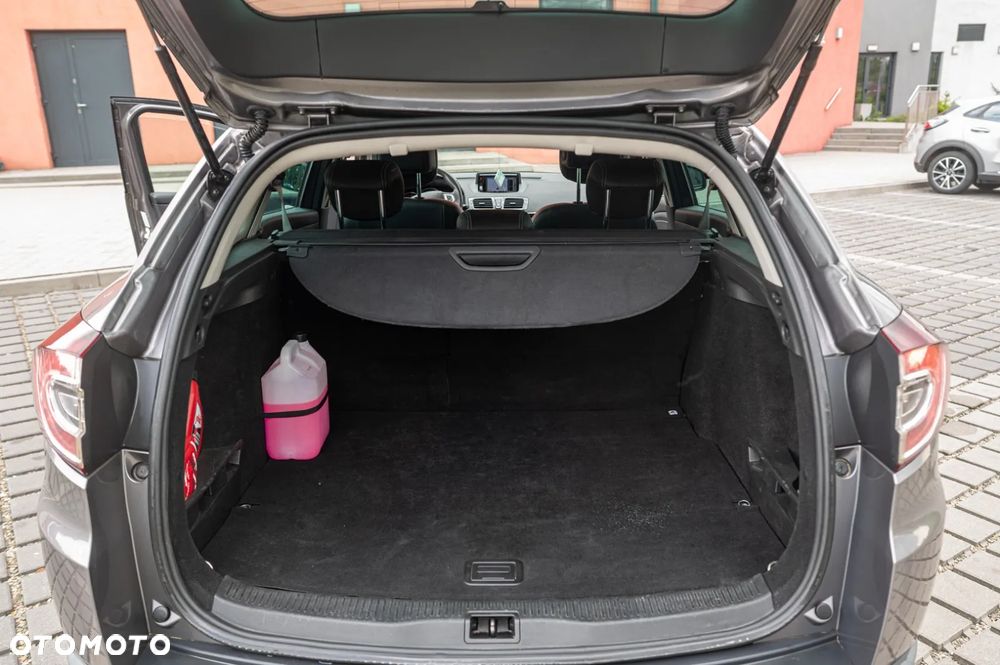 Renault Megane 1.2 16V TCE Energy Bose Edition - 10