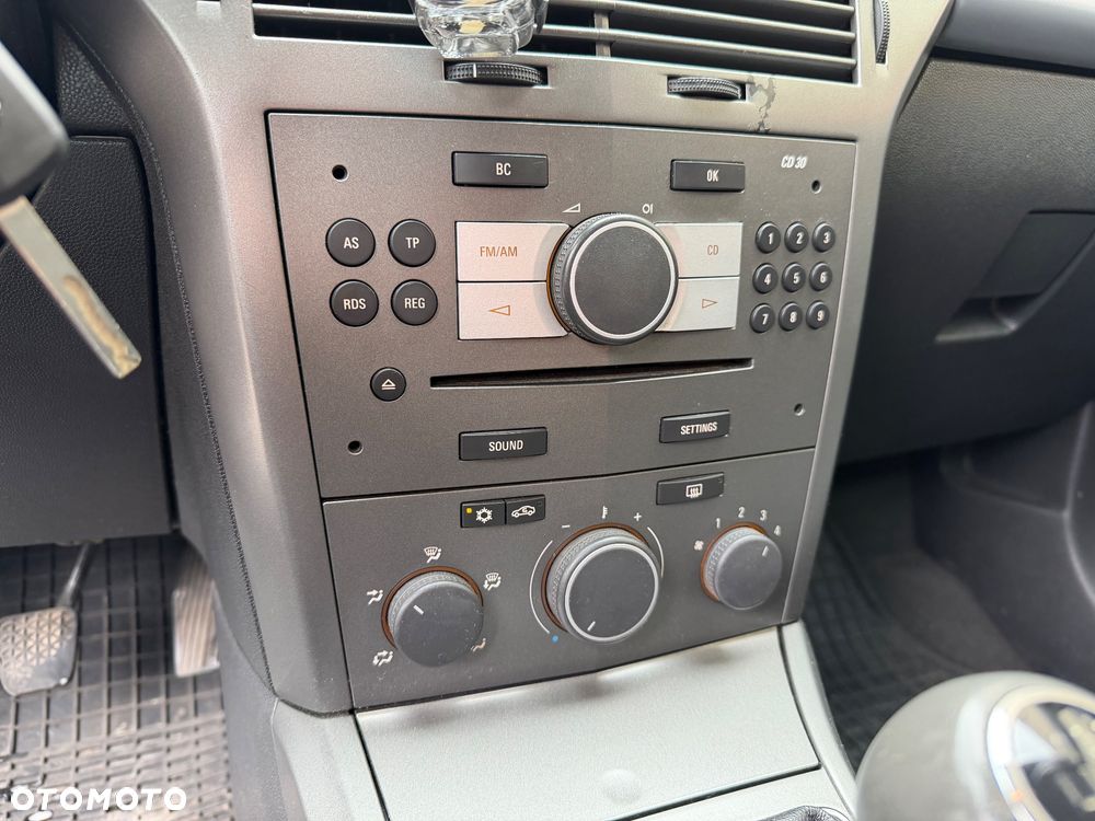 Opel Astra - 13