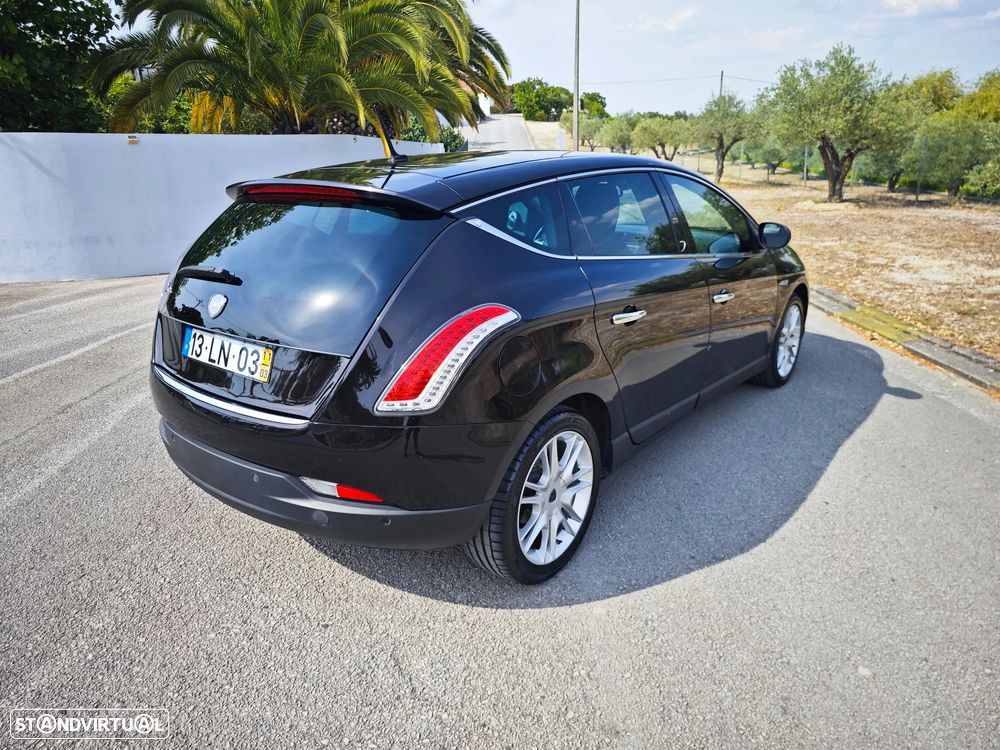 Lancia Delta 1.6 M-Jet Oro - 3