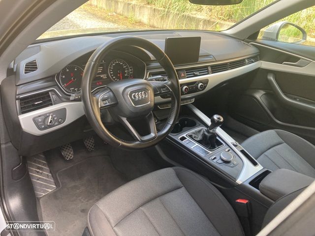 Audi A4 Avant 2.0 TDI Advance - 14