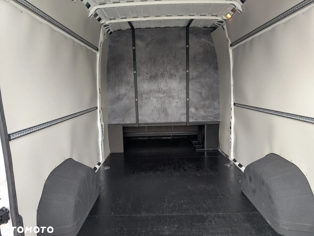 Peugeot BOXER BRYGADÓWKA - 18