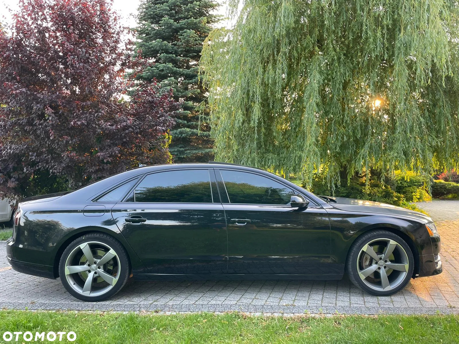 Audi A8 - 2