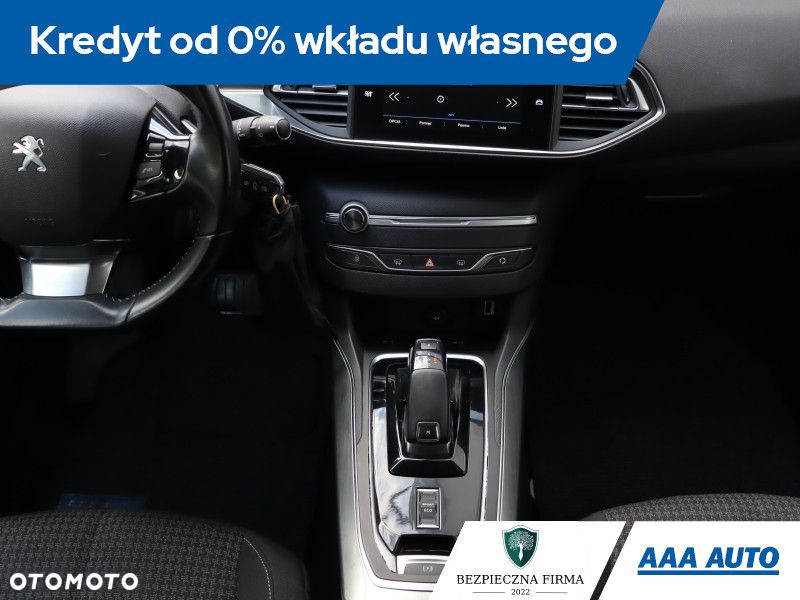 Peugeot 308 - 13