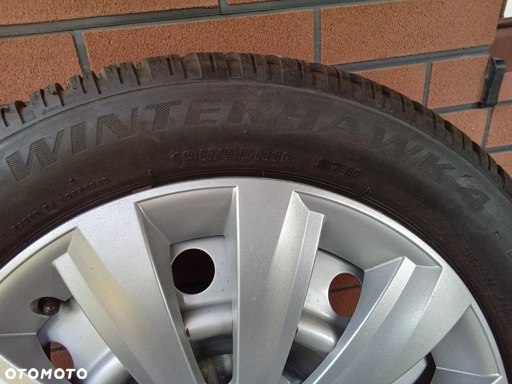 Toyota Prius 1.5 VVT-i Sol - 33