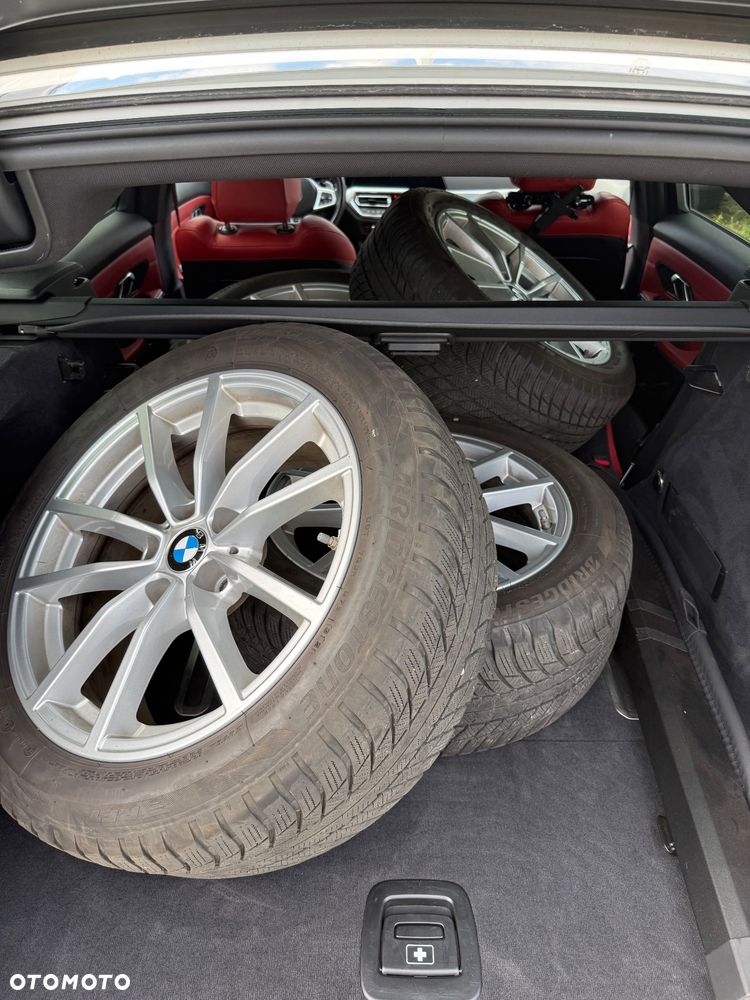 BMW Seria 3 320d mHEV M Sport - 40