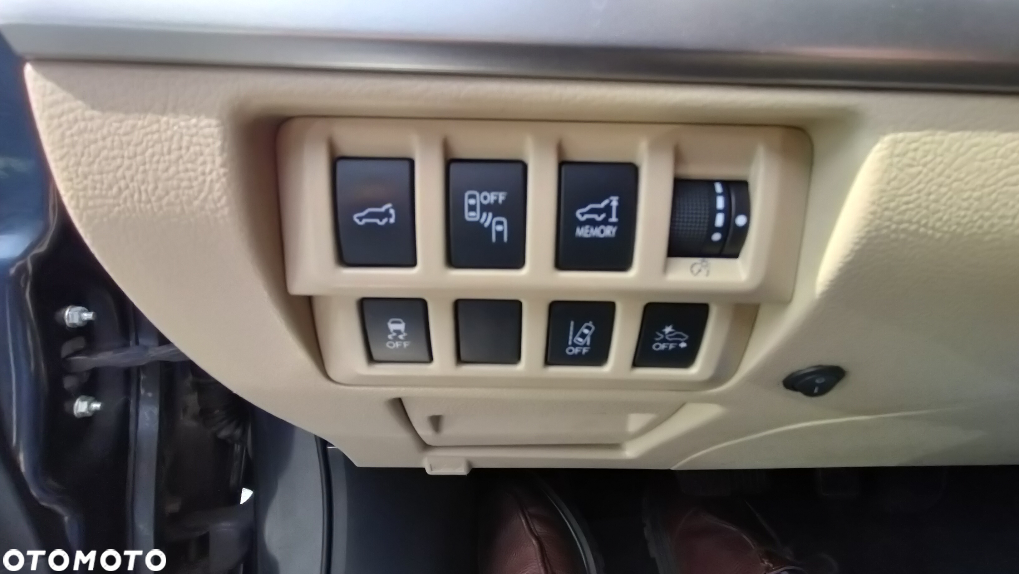 Subaru Outback 2.0D Exclusive Lineartronic - 40