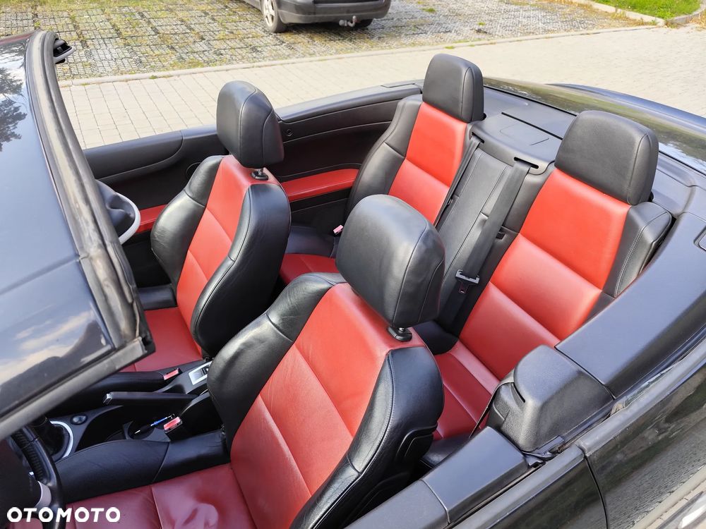 Peugeot 307 CC 2.0 Intense - 8