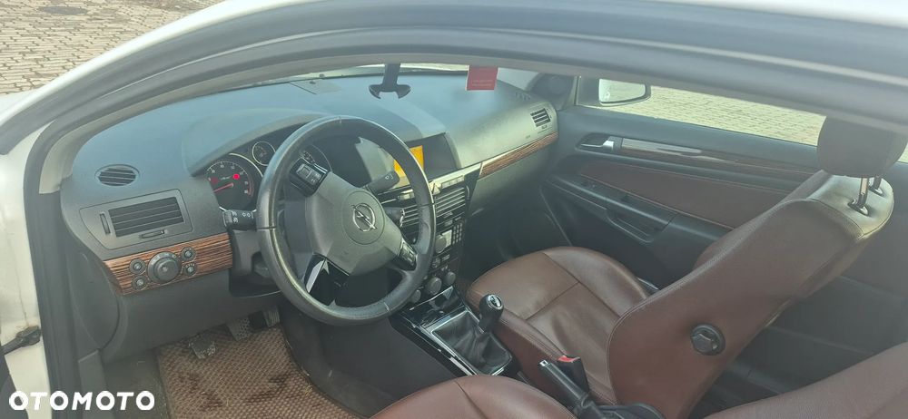 Opel Astra 1.8 Cosmo - 16