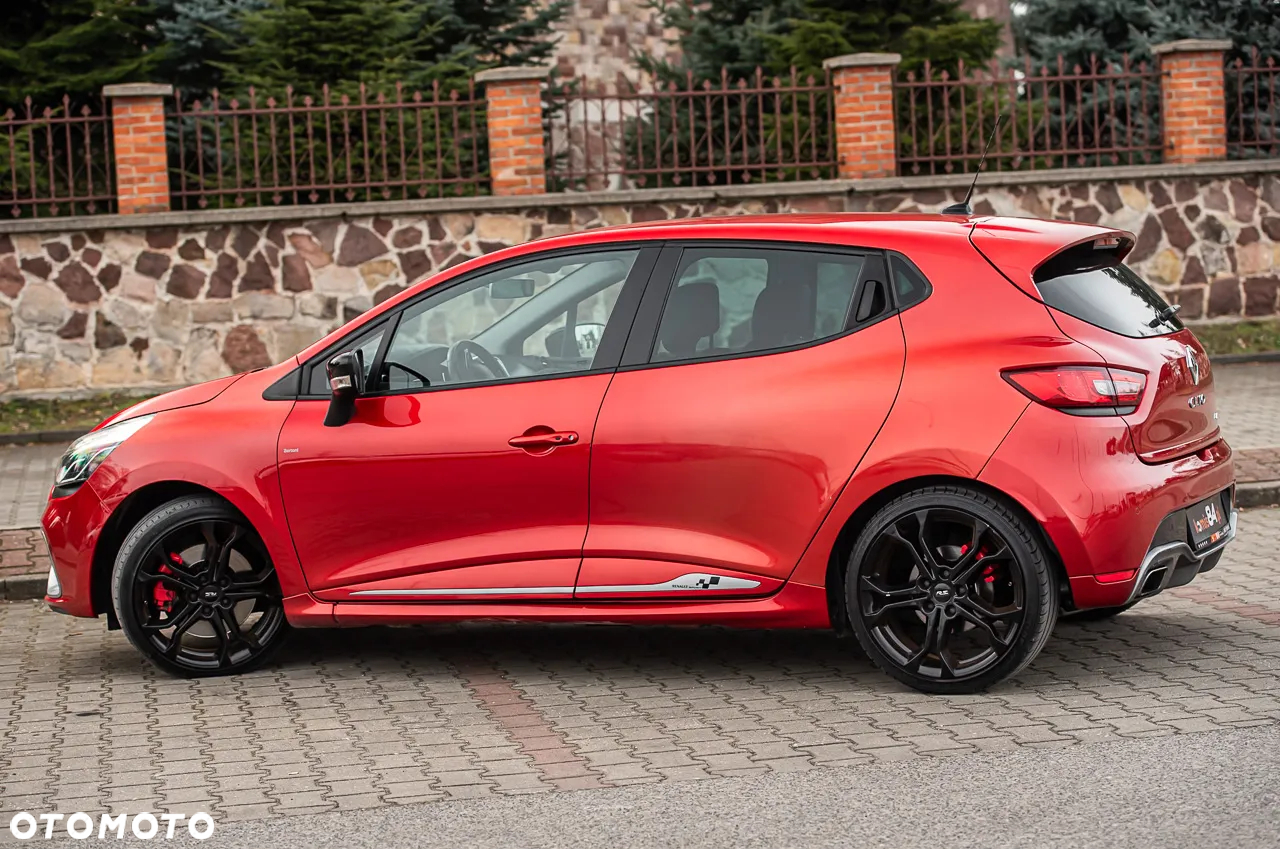 Renault Clio 1.6 Turbo R.S EDC Sport - 9