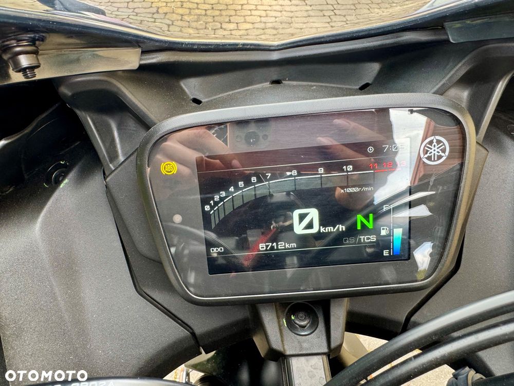 Yamaha YZF - 14