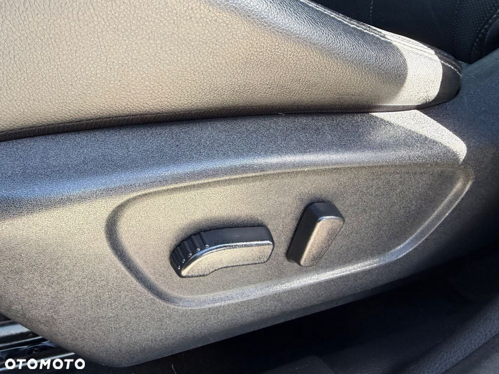 Nissan Qashqai 1.6 DIG-T 360 - 26