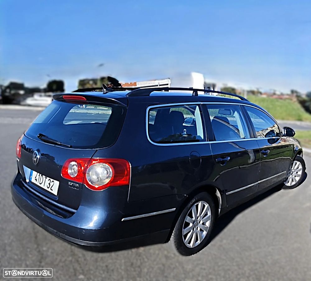 VW Passat Variant 2.0 TDI Confortline DSG - 4