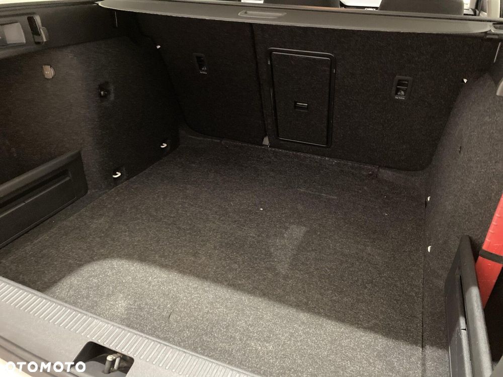 Skoda Octavia 1.6 TDI Ambition - 32