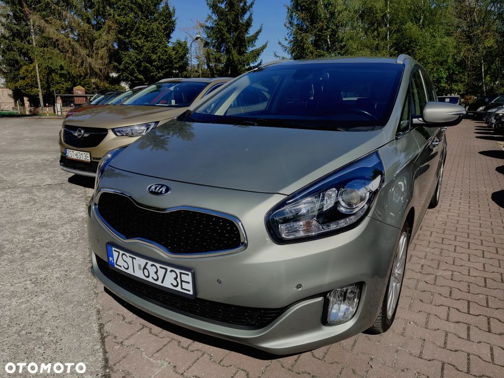 Kia Carens 1.6 GDI Attract - 4