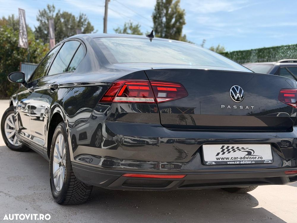 Volkswagen Passat 2.0 TDI DSG Comfortline - 11