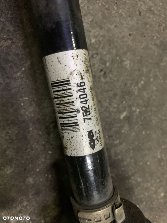 PÓŁOŚ PRAWA PRZEDNIA 7524046 BMW E83 X3 - 5