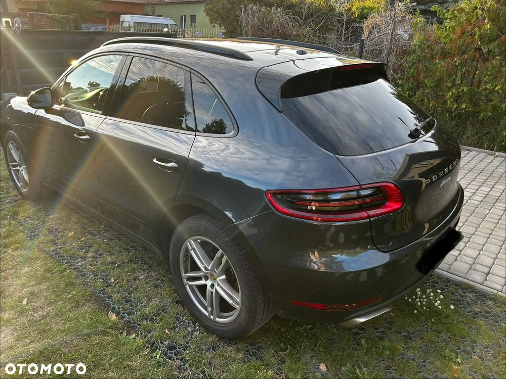 Porsche Macan Standard - 3