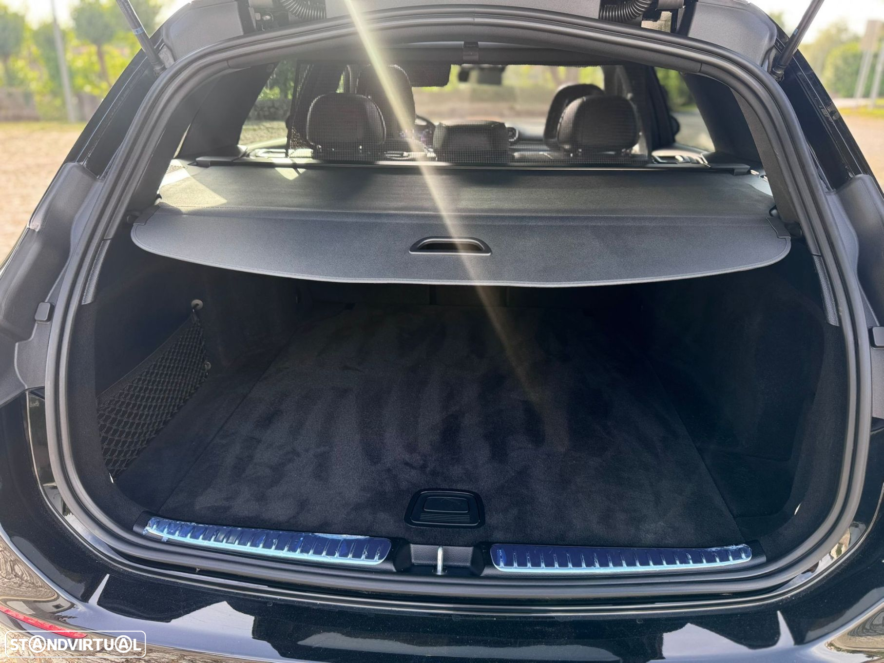 Mercedes-Benz C 200 d Avantgarde - 36