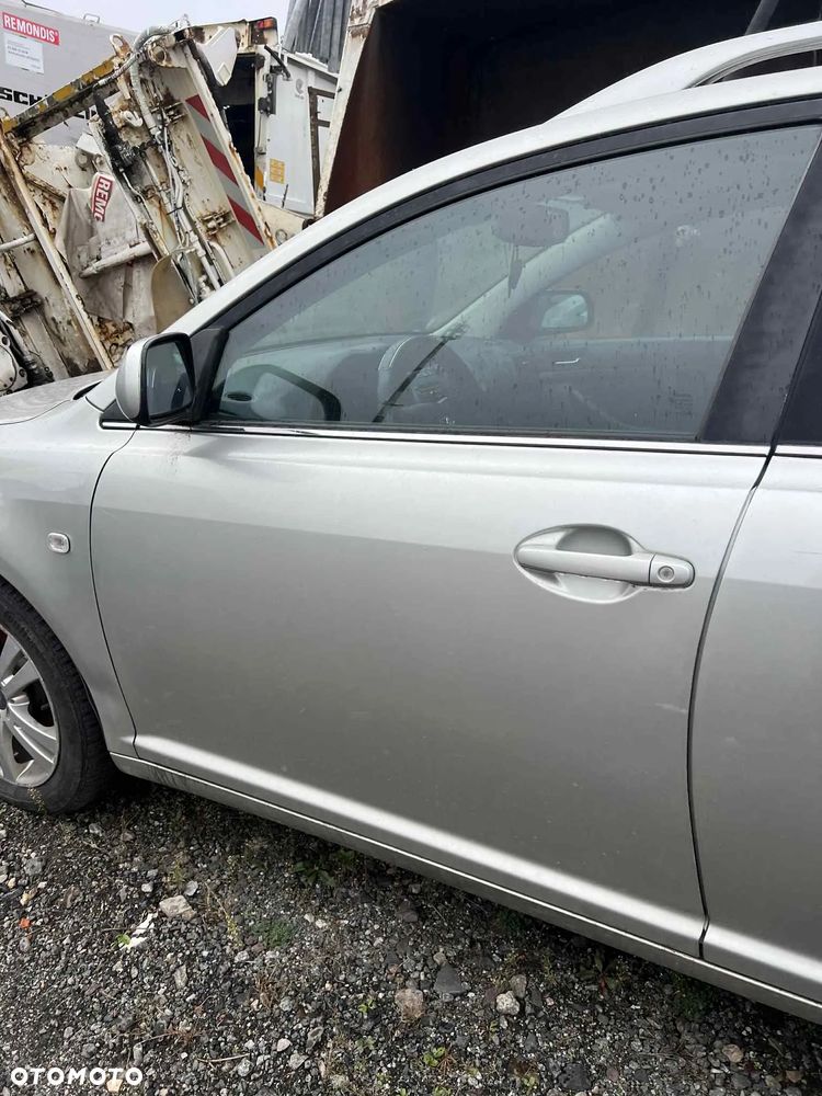 Toyota Avensis 2 II Drzwi lewe przednie / tylne !! KOMPLETNE, ZŁOTE !!