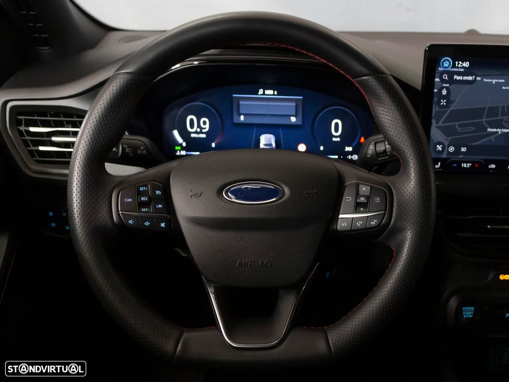 Ford Focus 1.0 EcoBoost MHEV ST-Line Aut. - 24