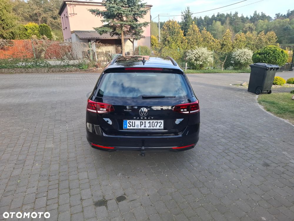 Volkswagen Passat 2.0 TDI SCR Elegance - 6