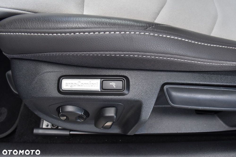 Volkswagen Arteon 2.0 TDI Elegance DSG - 28