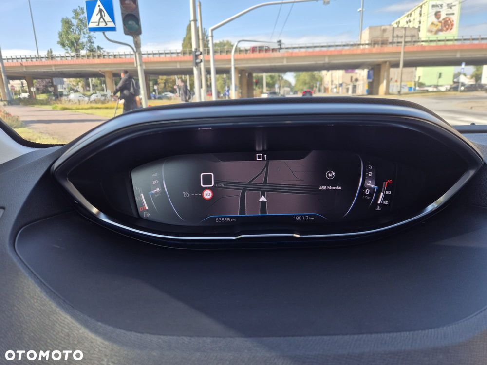 Peugeot 3008 1.2 PureTech Active Pack S&S EAT8 - 11