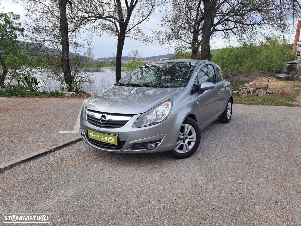 Opel Corsa 1.3 CDTI Stripes - 1