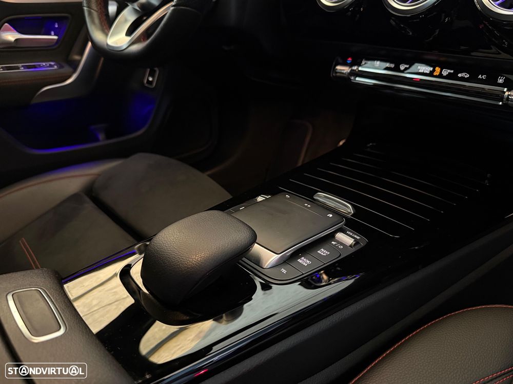 Mercedes-Benz CLA 250 - 17