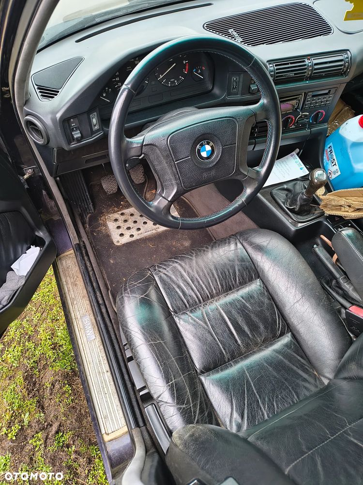 BMW Seria 5 520i - 21