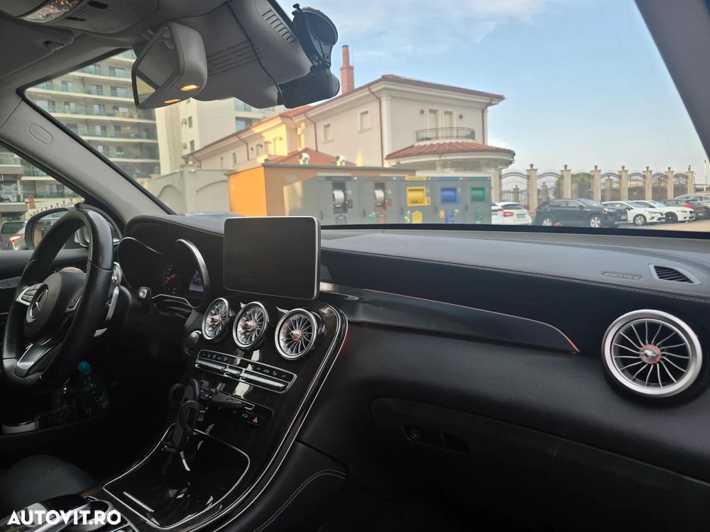 Mercedes-Benz GLC 250 d 4MATIC - 11
