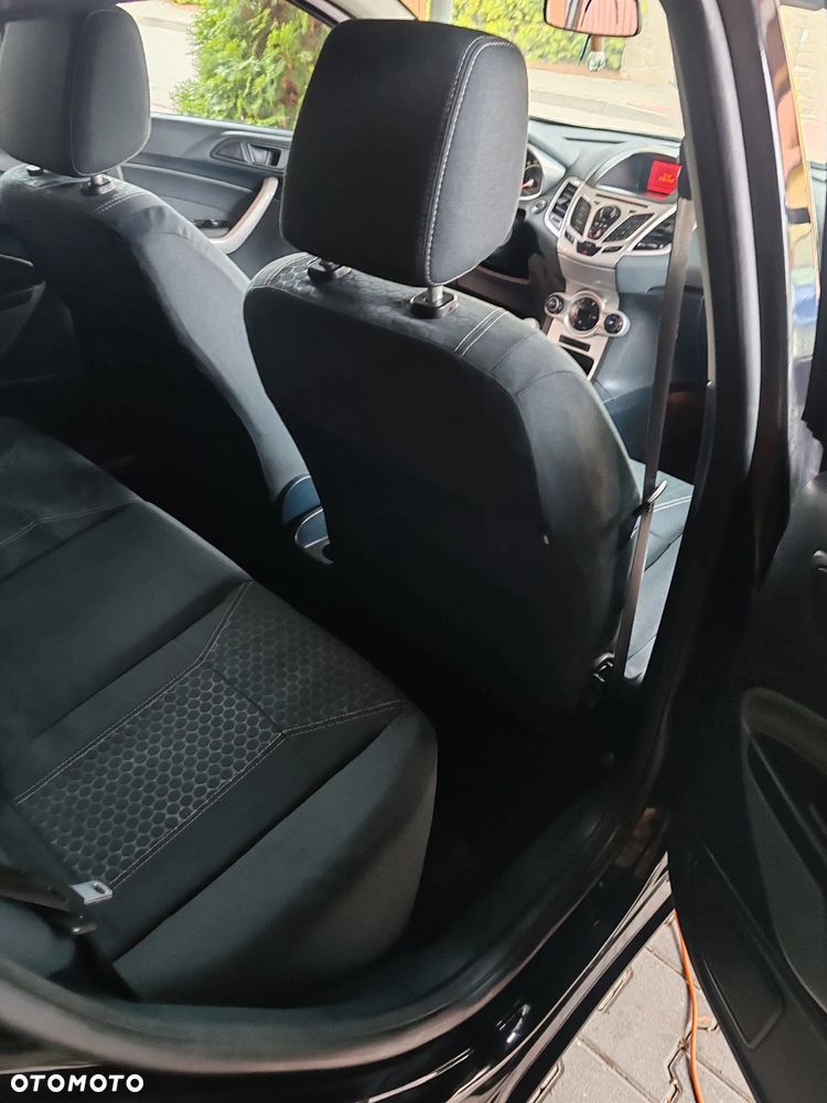 Ford Fiesta 1.6 TDCi Titanium - 4