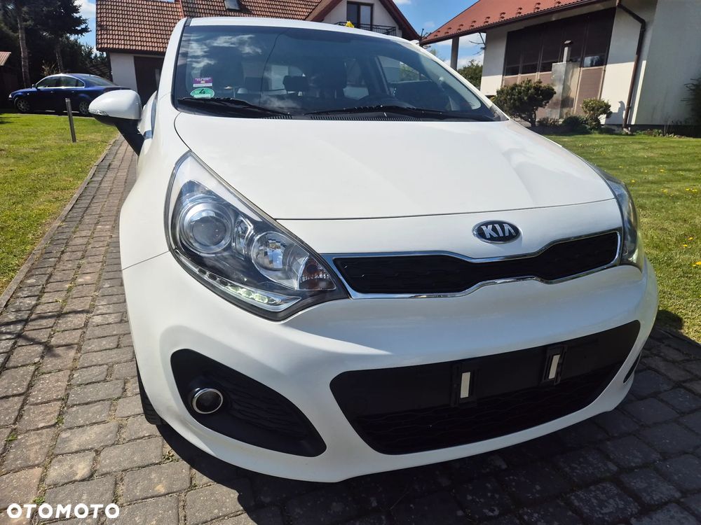 Kia Rio 1.2 Dream Team Edition - 3