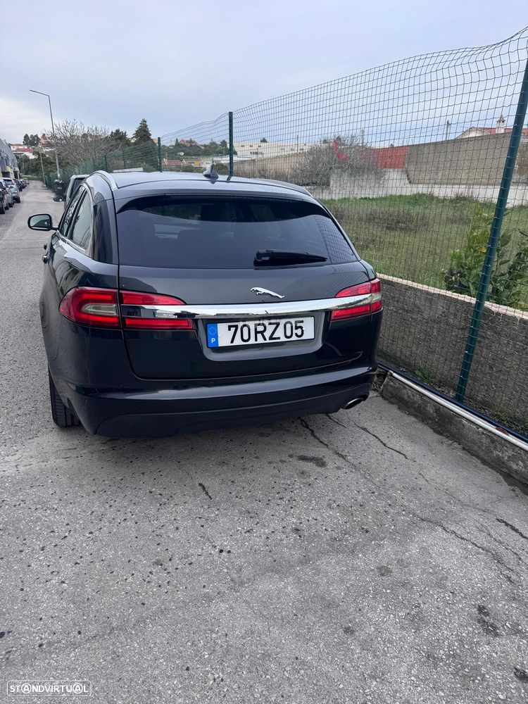 Jaguar XF Sportbrake 2.2 - 3