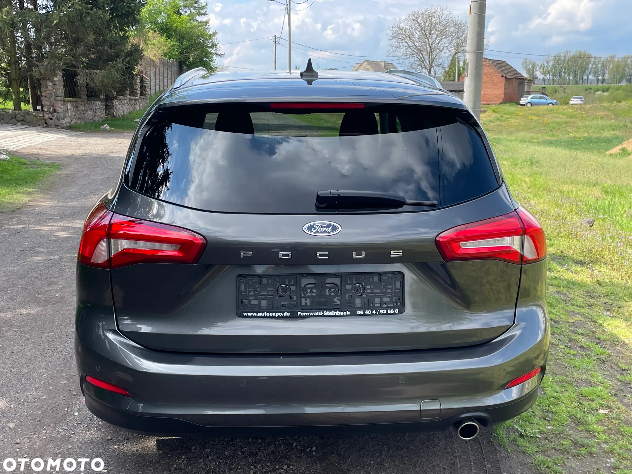 Ford Focus 1.5 EcoBlue Start-Stopp-System TITANIUM - 12