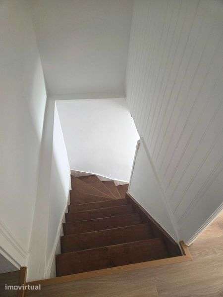 Moradia T2 totalmente remodelada - Grande imagem: 5/10