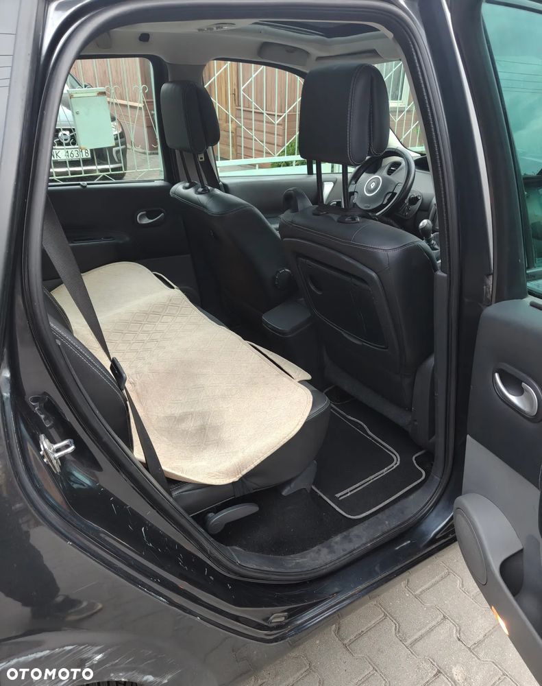 Renault Grand Scenic Gr 2.0 dCi Expression - 11