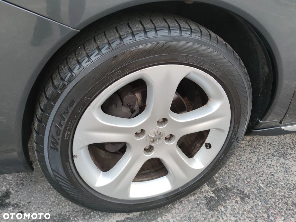 Peugeot 3008 1.6 HDi Premium - 17