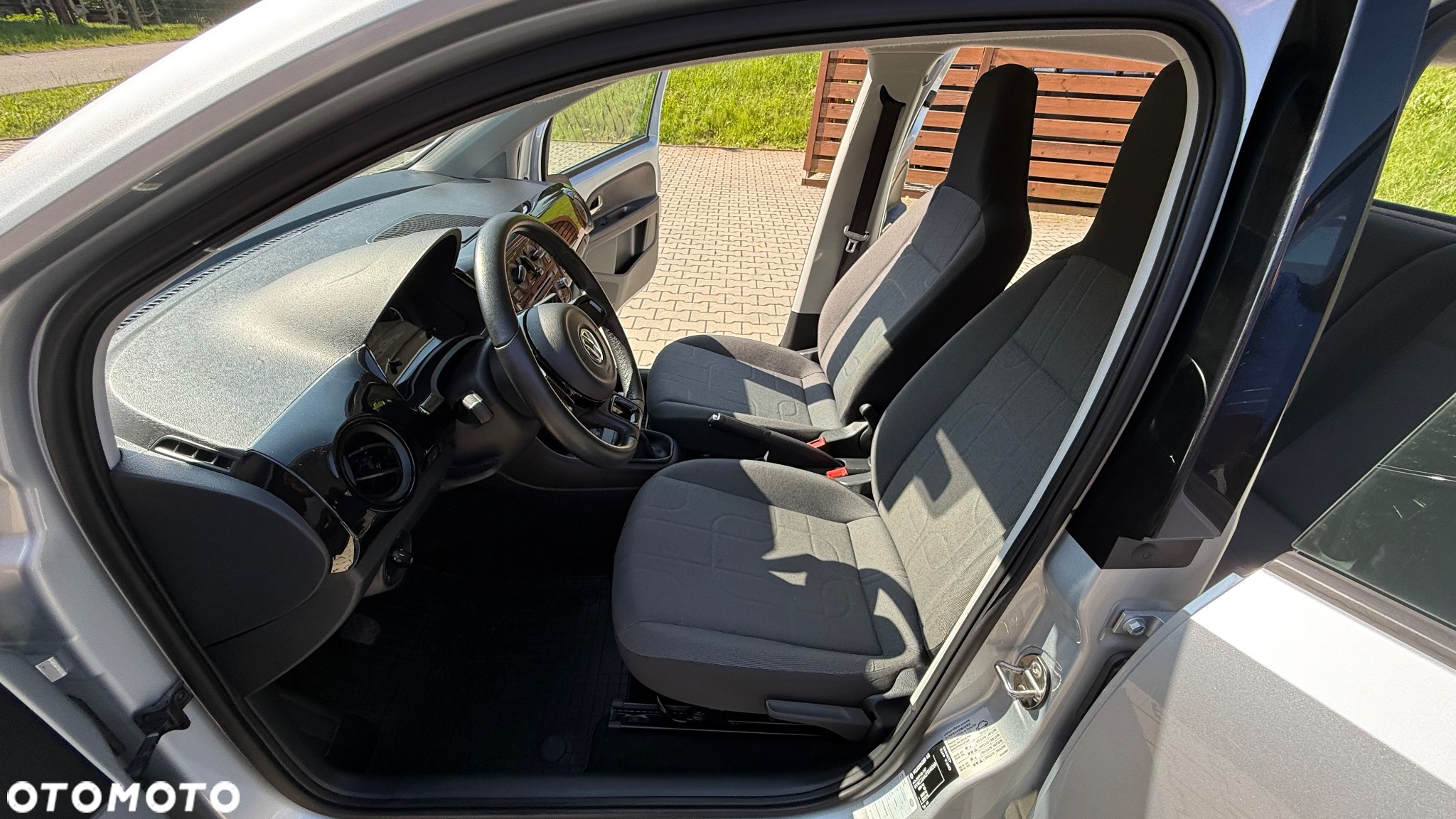 Volkswagen up! (BlueMotion Technology) high - 20