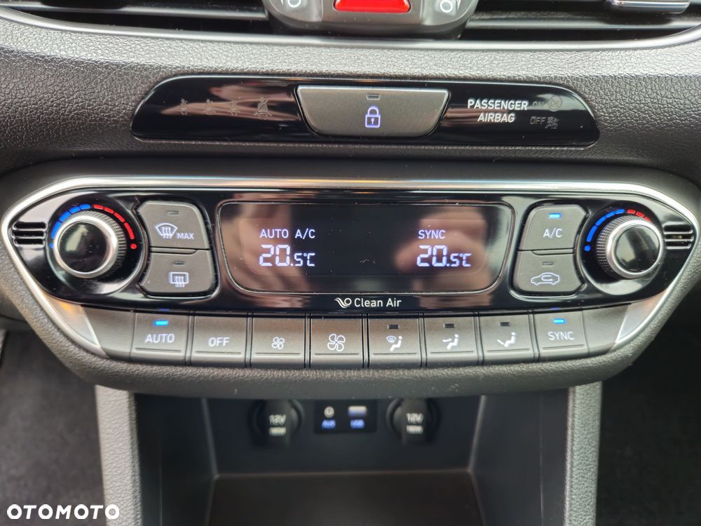 Hyundai i30 1.0 T-GDI YES - 20