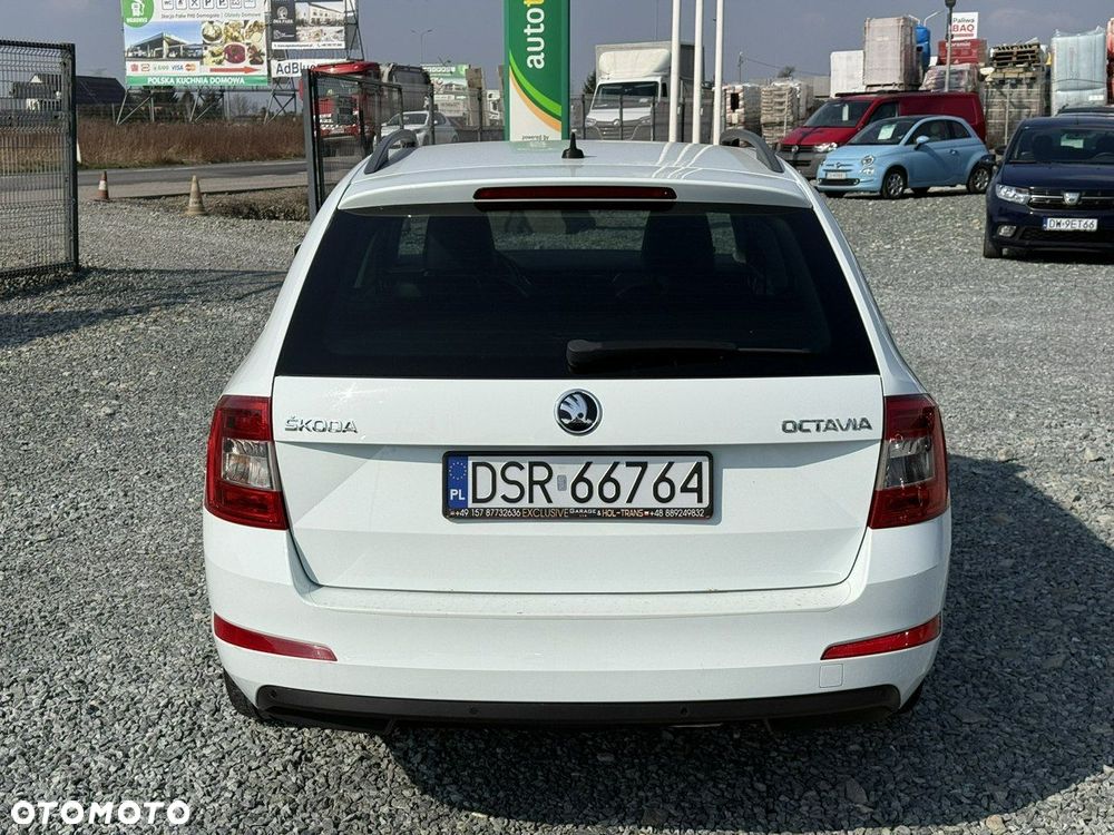 Skoda Octavia - 8