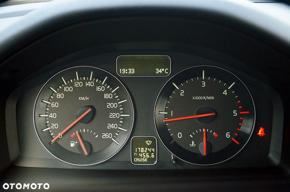 Volvo C30 D3 Summum - 32