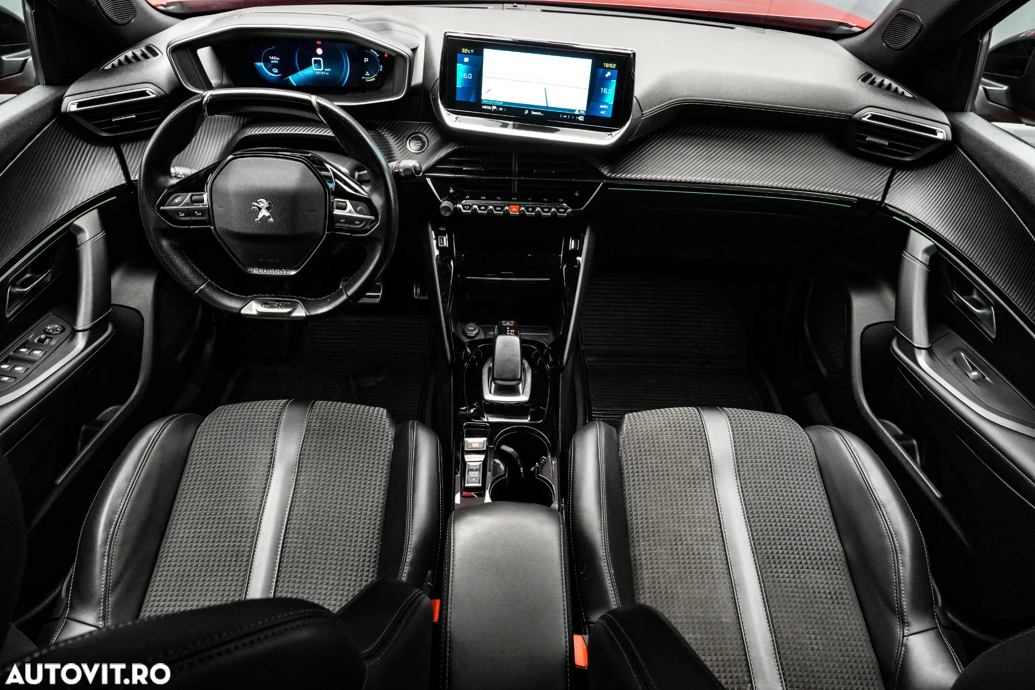 Peugeot 2008 e-2008 54 kWh GT - 7